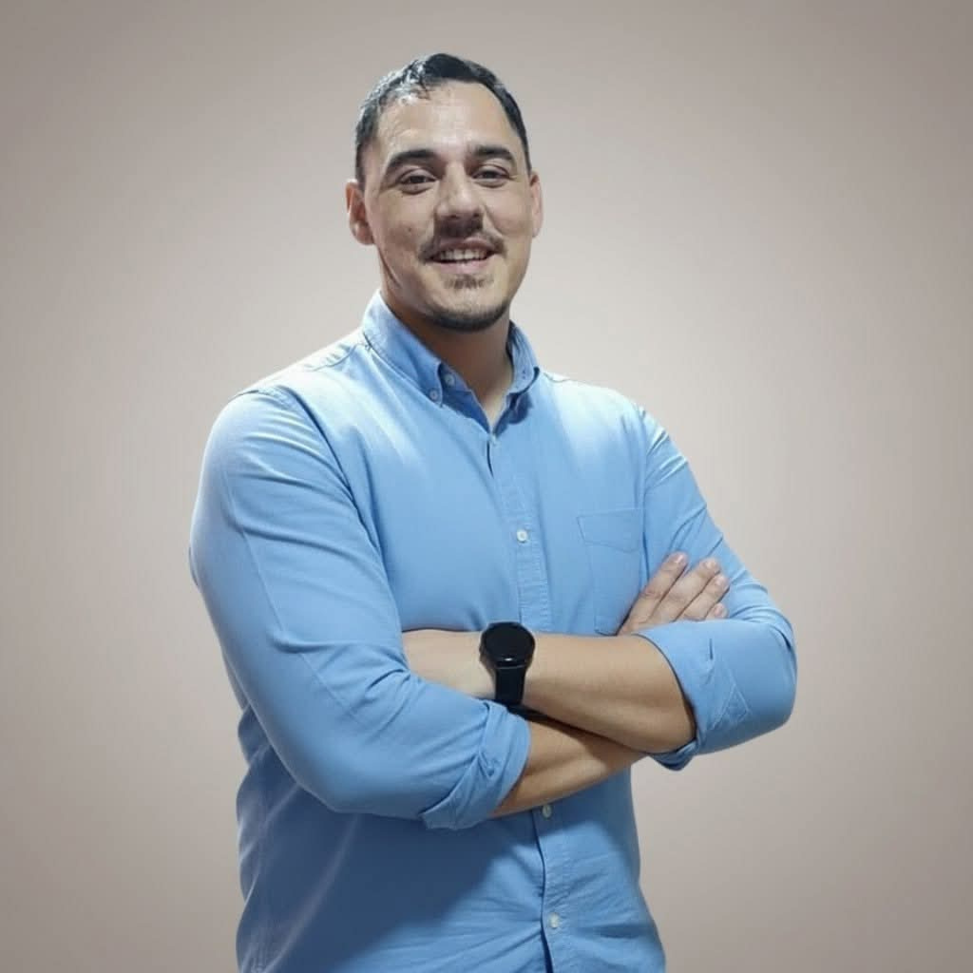 Diego Texeira - Community Manager